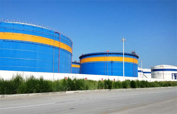 大型立式油罐
